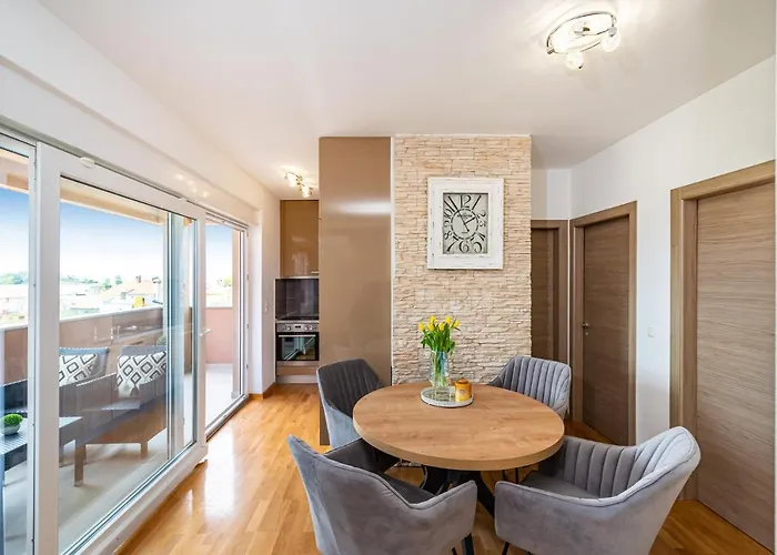 Lipotica - Luxury, With Sea View